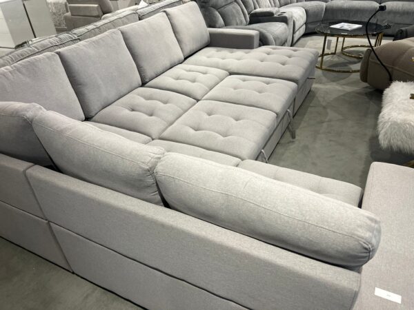 Xander Pull Out Sectional Sofa