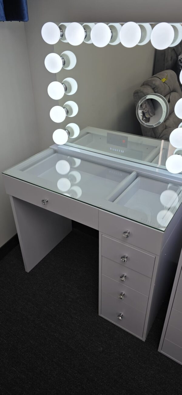 Diana Vanity Desk Pro Set