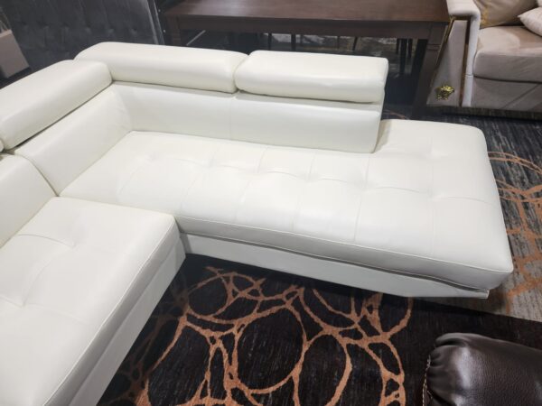 IVY – Sectional Sofa – High Quality Velvet