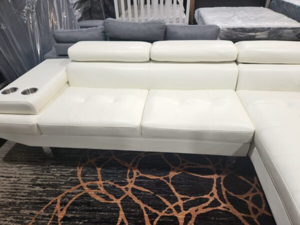 IVY – Sectional Sofa – High Quality Velvet