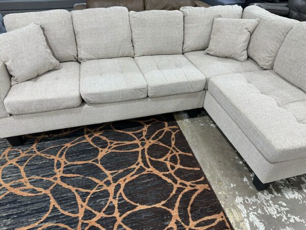 Nolan Sectional – Contemporary Fabric Sofa